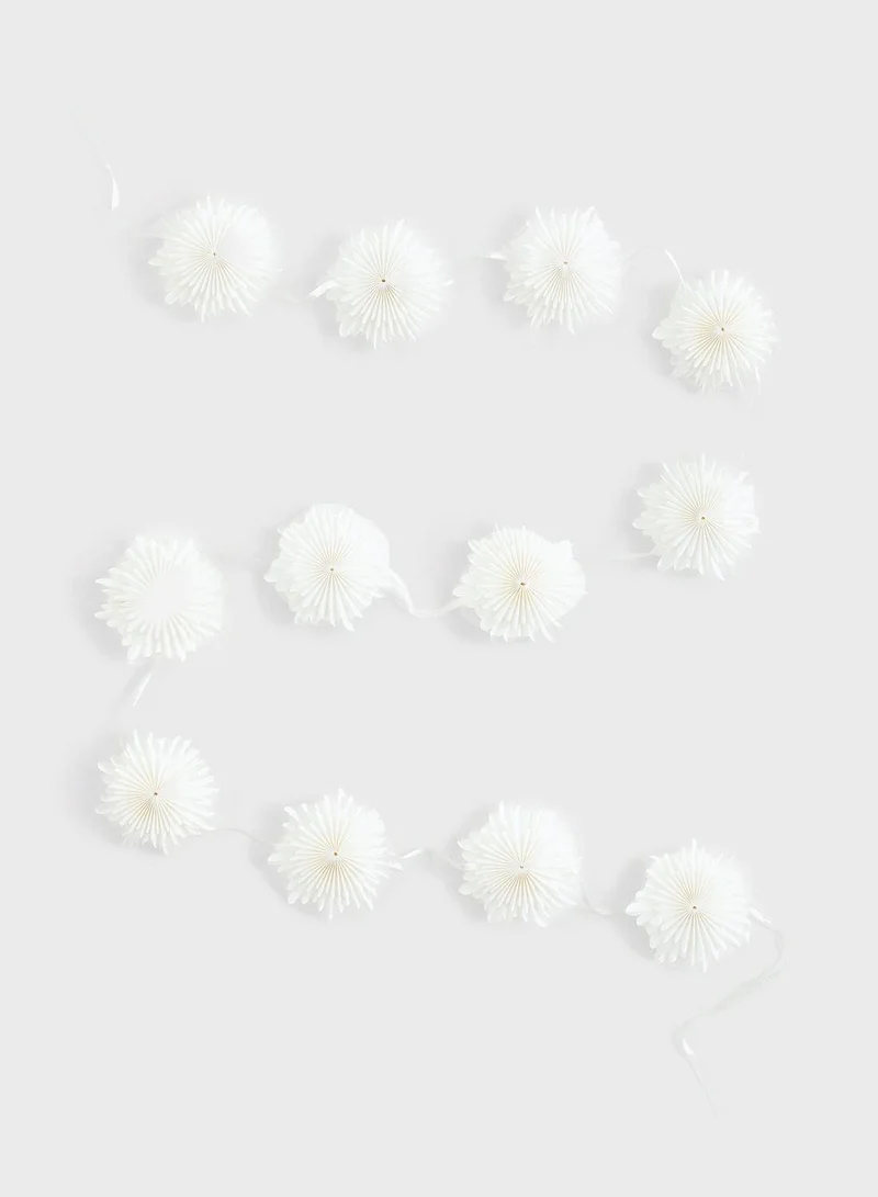 اتش اند ام إكليل الزهور